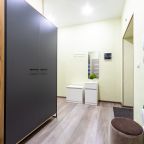 Апартаменты (Петра Ломако, 12), Апартаменты На Петра Ломако 12