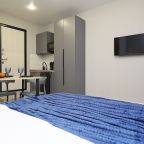 Студио (С мини-кухней и wifi (1)), Апартаменты Vizit на Габдуллы Тукая 62А