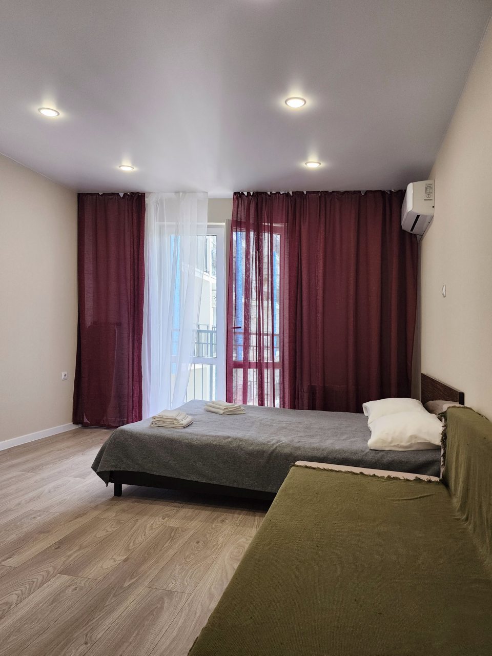 Студио (Апартаменты 051), Апартаменты Искры 88