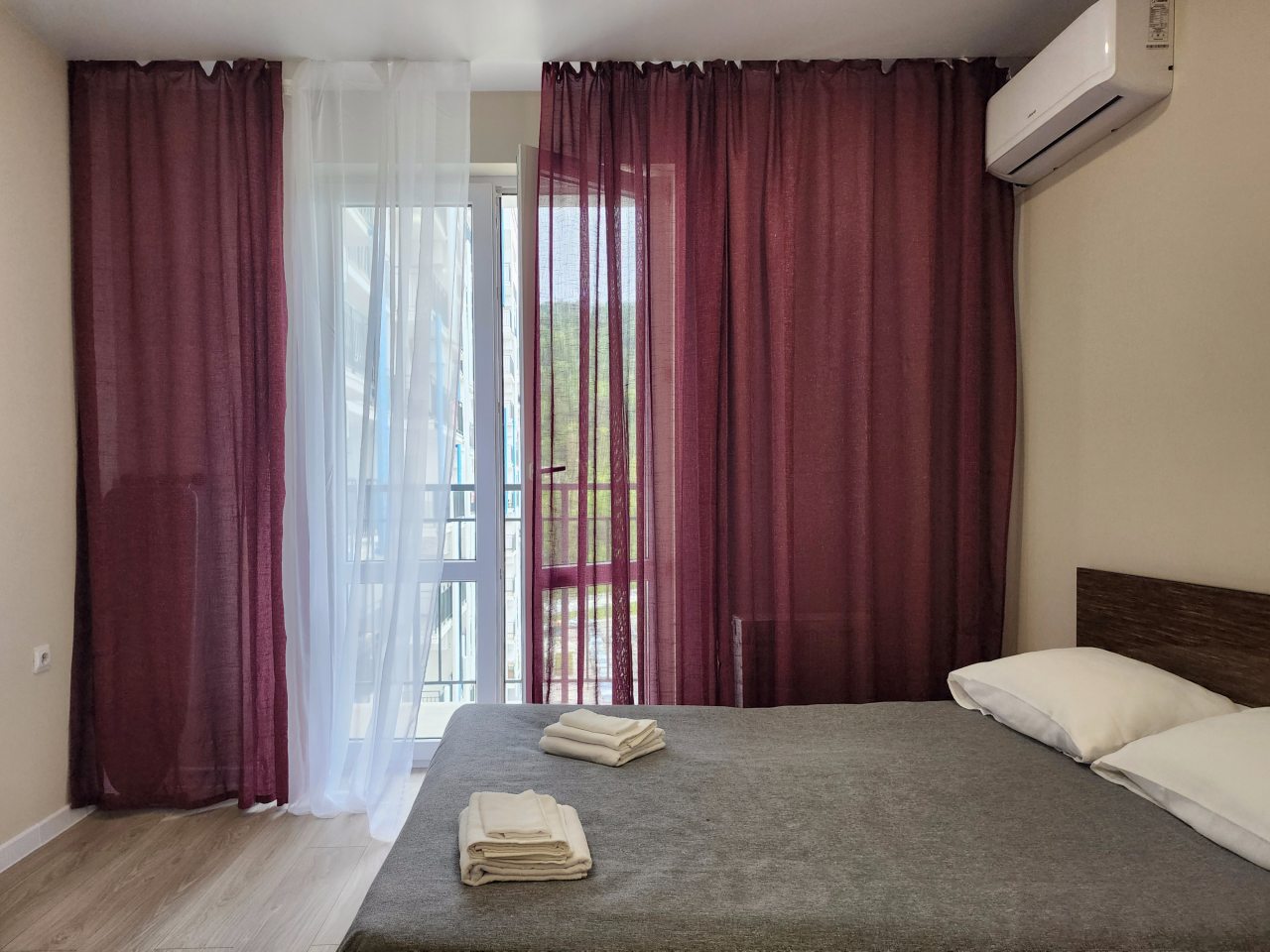 Студио (Апартаменты 051), Апартаменты Искры 88