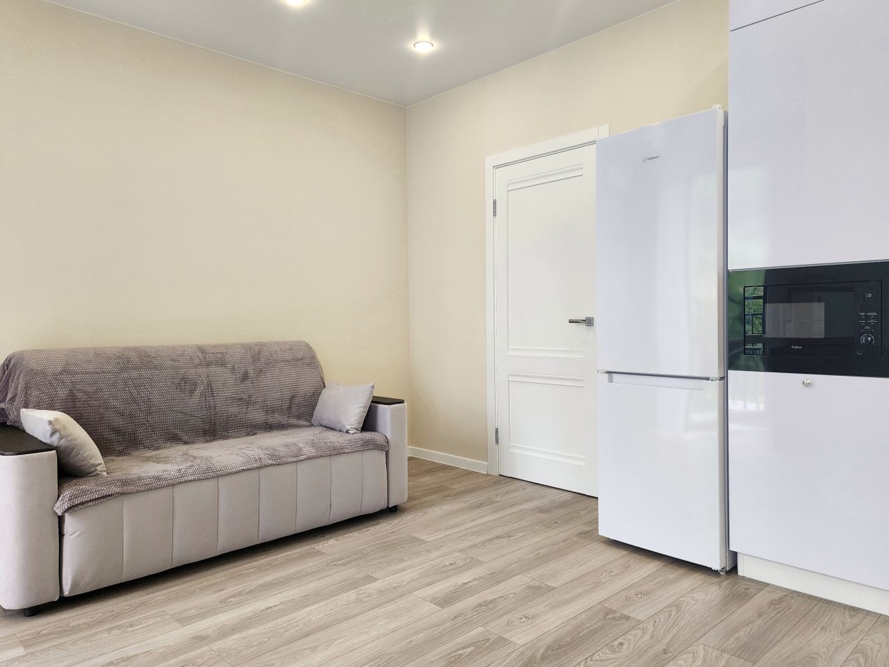 Студио (Апартаменты 064), Апартаменты Искры 88