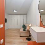 Четырехместный (Двухкомнатная квартира с балконом), Апартаменты New Life центр