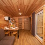 Трёхместный и более (Морошка), База отдыха Манский фрейм