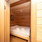 Трёхместный и более (Морошка), База отдыха Манский фрейм