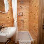 Трёхместный и более (Морошка), База отдыха Манский фрейм