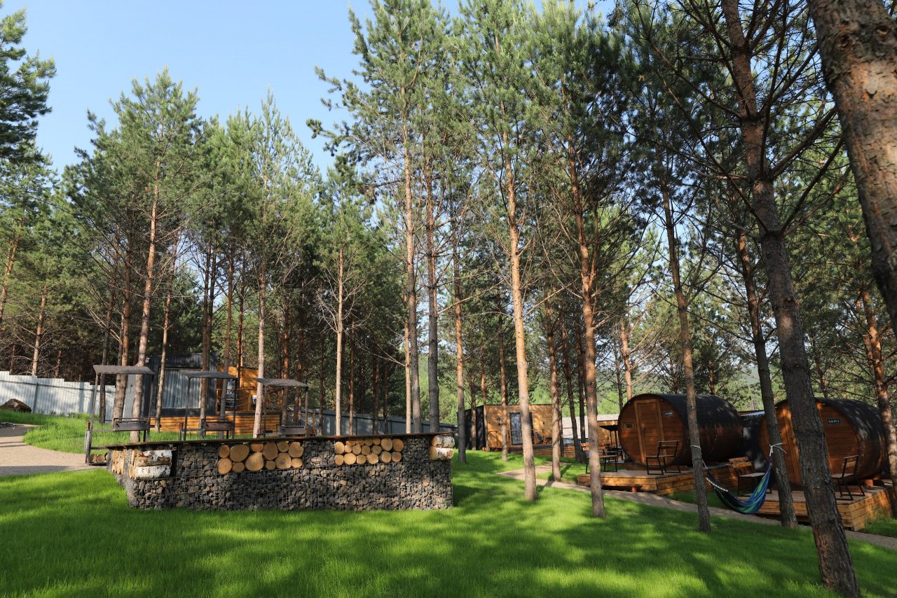 Трёхместный и более (Морошка), База отдыха Манский фрейм