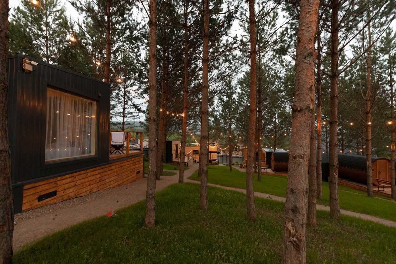 Трёхместный и более (Морошка), База отдыха Манский фрейм