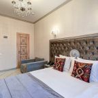 Апартаменты (Семейный апартамент у моря с бассейном), Апартаменты Круиз