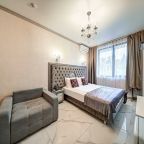 Апартаменты (Семейный апартамент у моря с бассейном), Апартаменты Круиз