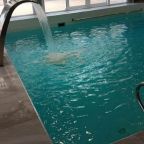 Апартаменты (Семейный апартамент у моря с бассейном), Апартаменты Круиз