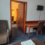 Семейный (Семейный номер с детской двухярусной кроватью), Отель Рублёв