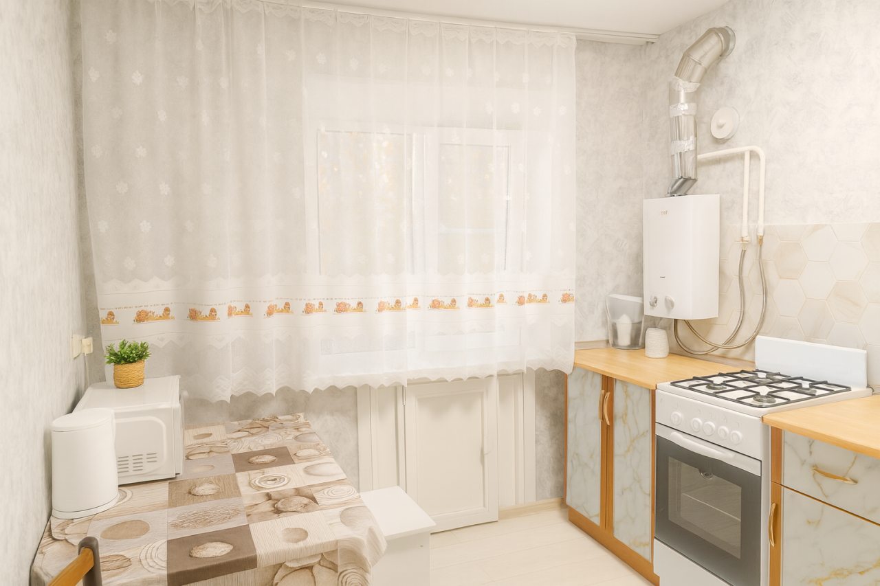 Трёхместный и более (Однокомнатная квартира на Октябрьском пер.), Апартаменты Аликорн 24 на Октябрьском