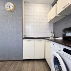 Трёхместный и более, Апартаменты Двухкомнатные комфортные возле Мурманск Молла