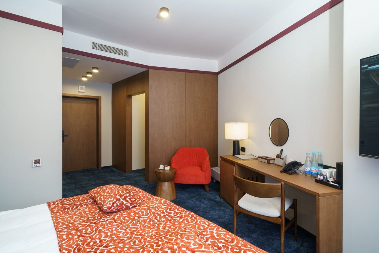 Полулюкс (Джуниор сьют), Отель Лазурит Архыз hotel & spa