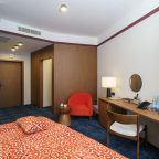 Полулюкс (Джуниор сьют), Отель Лазурит Архыз hotel & spa