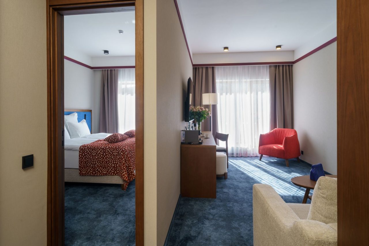 Люкс (Сьют Изумруд), Отель Лазурит Архыз hotel & spa