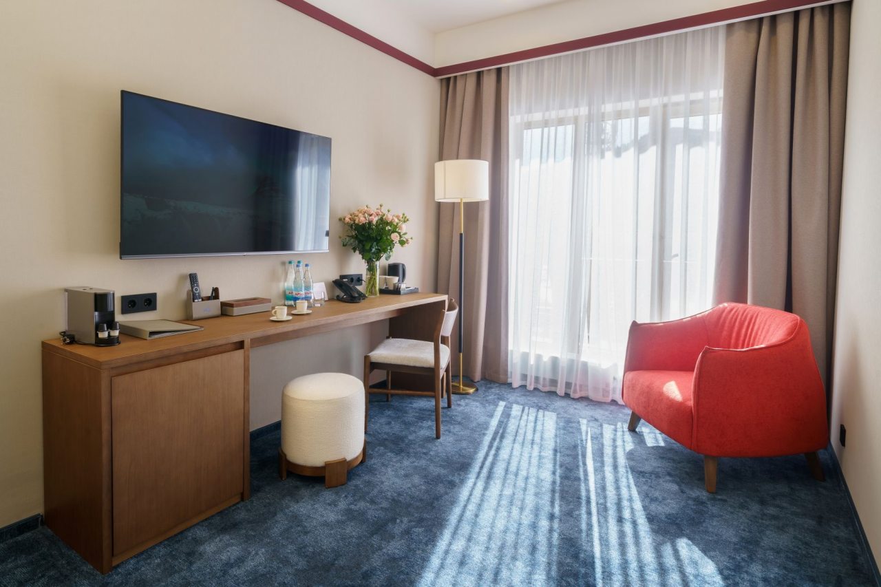 Люкс (Сьют Изумруд), Отель Лазурит Архыз hotel & spa