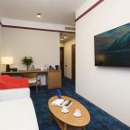 Люкс (Сьют Изумруд), Отель Лазурит Архыз hotel & spa