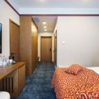 Семейный (Делюкс Коннект), Отель Лазурит Архыз hotel & spa