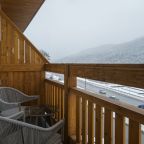 Люкс (Представительский сьют Лазурит), Отель Лазурит Архыз hotel & spa