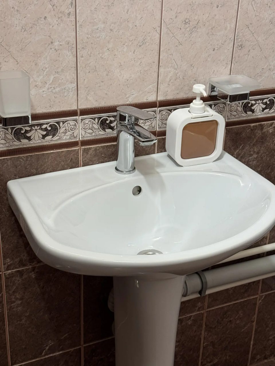 Трёхместный и более (Двухкомнатный), Отель Сан сити
