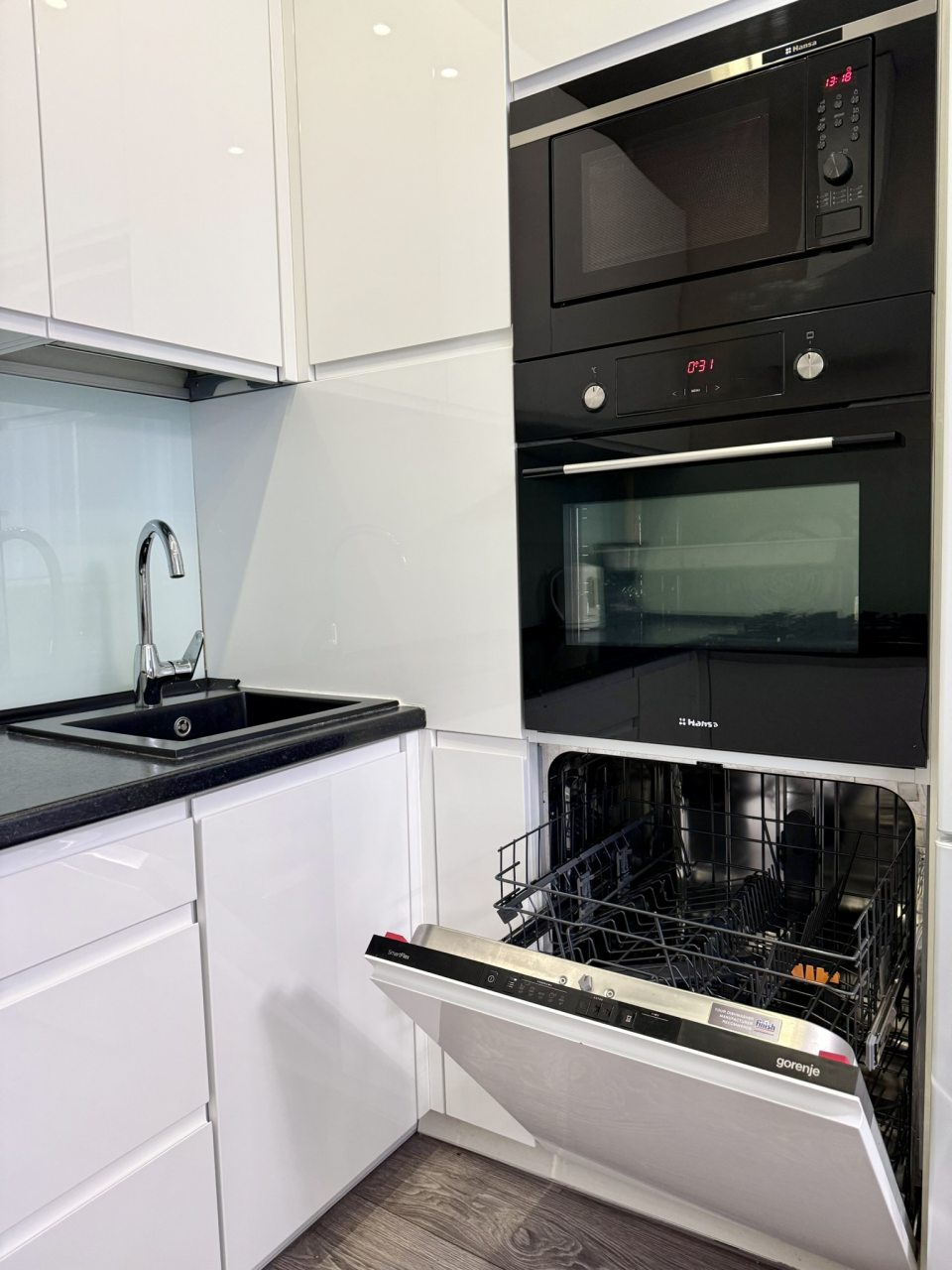 Апартаменты (Семейные апартаменты около Верхнего пруда), Апартаменты ApartMari семейные