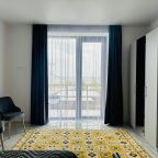 Апартаменты, Отель Хазар Плаза