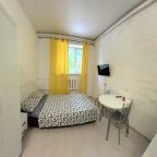 Трёхместный и более (Апартаменты №42), Отель Весна