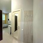 Трёхместный и более (Апартаменты №42), Отель Весна