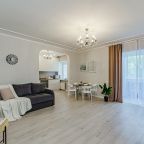 Квартира (Большая- Красная 63), Апартаменты 365 ключей на улице Большая-Красная 63