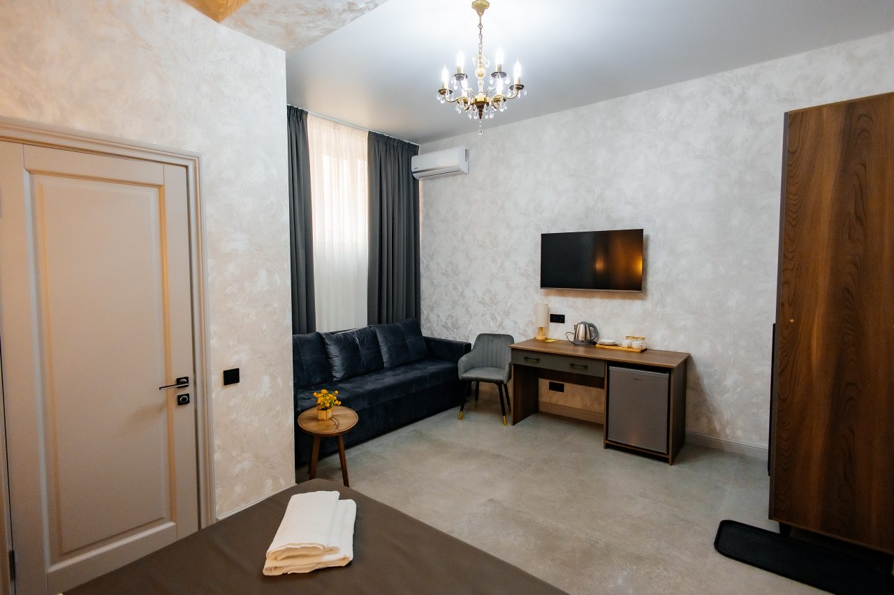 De Luxe (Полулюкс комфорт), Отель Hotel Grace