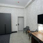 Полулюкс (Полулюкс), Отель Hotel Grace