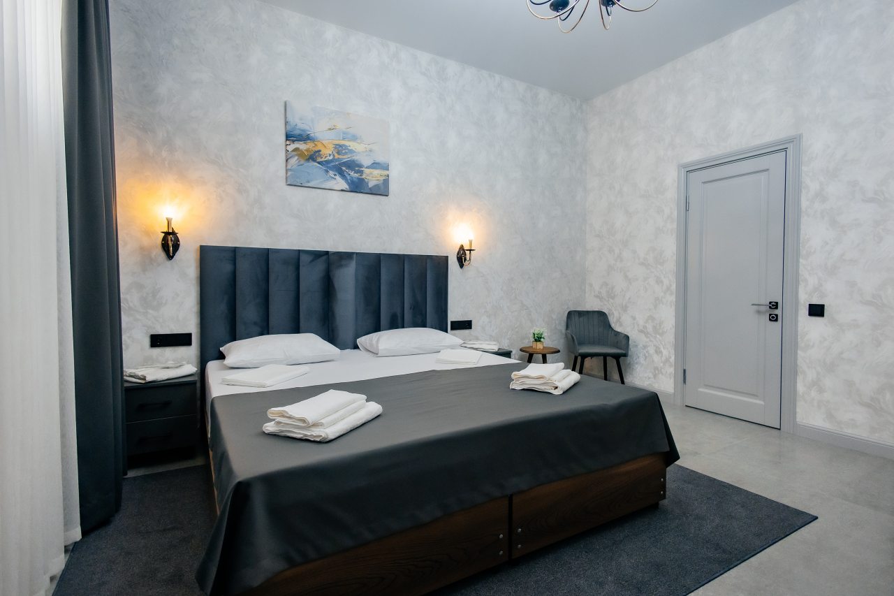 Полулюкс (Полулюкс), Отель Hotel Grace