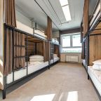 Место в восьмиместном номере