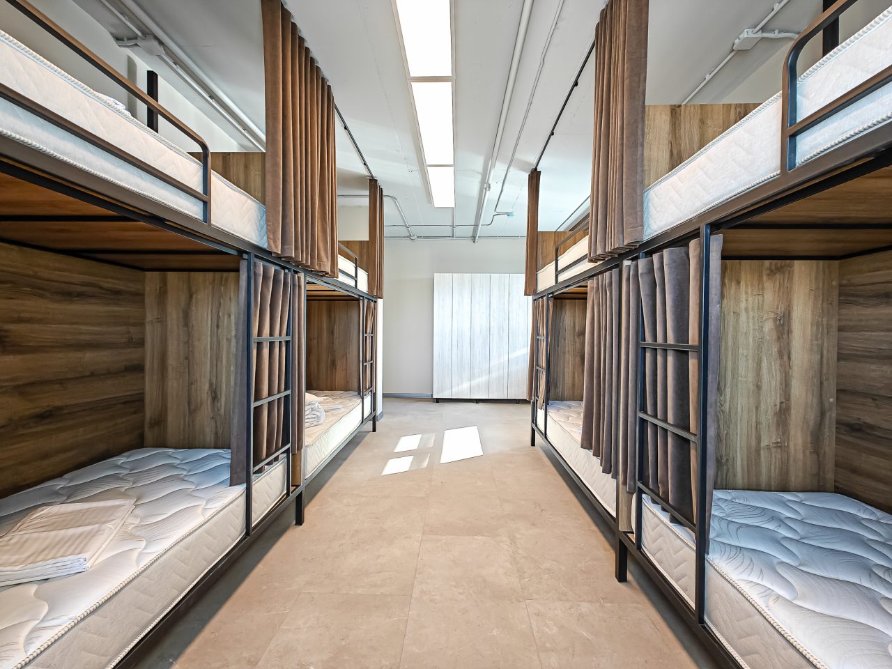 Место в восьмиместном номере