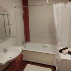 Трёхместный и более (Альфа Апартаменты), Апартаменты Альфа