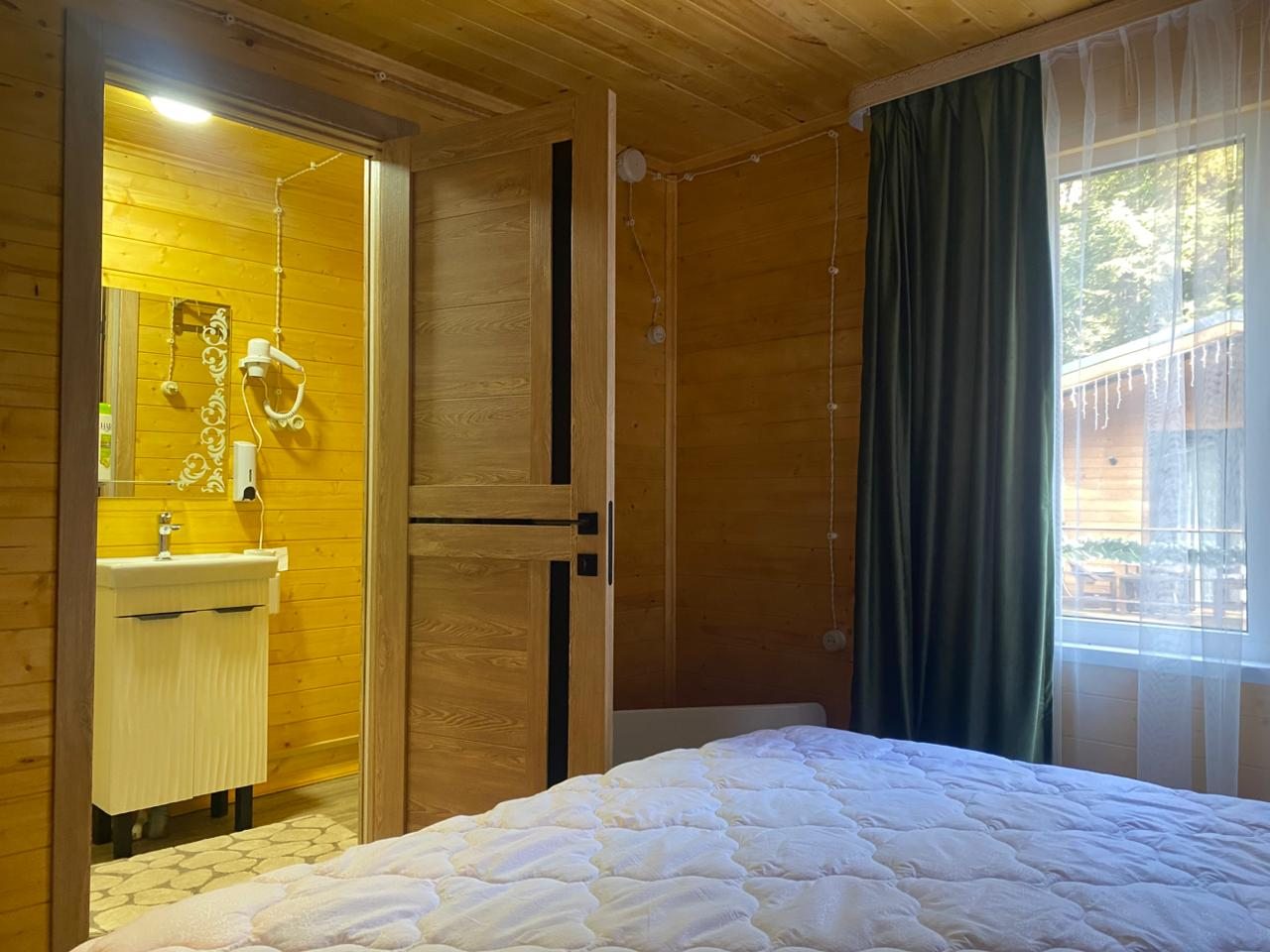 Коттедж (Коттедж №4), База отдыха Тайна Гор