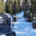 Объект находится в лесу, База отдыха Тайна Гор