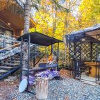 Шале (Шале №1), База отдыха Тайна Гор