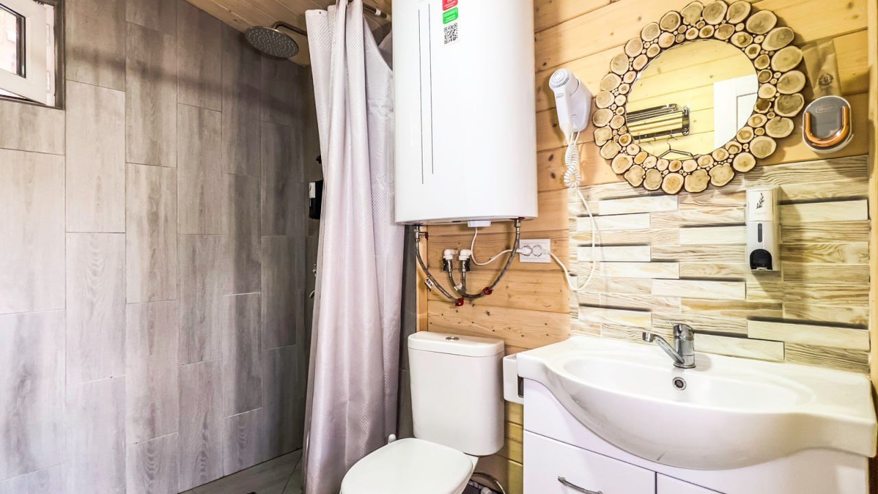 Шале (Шале №3), База отдыха Тайна Гор