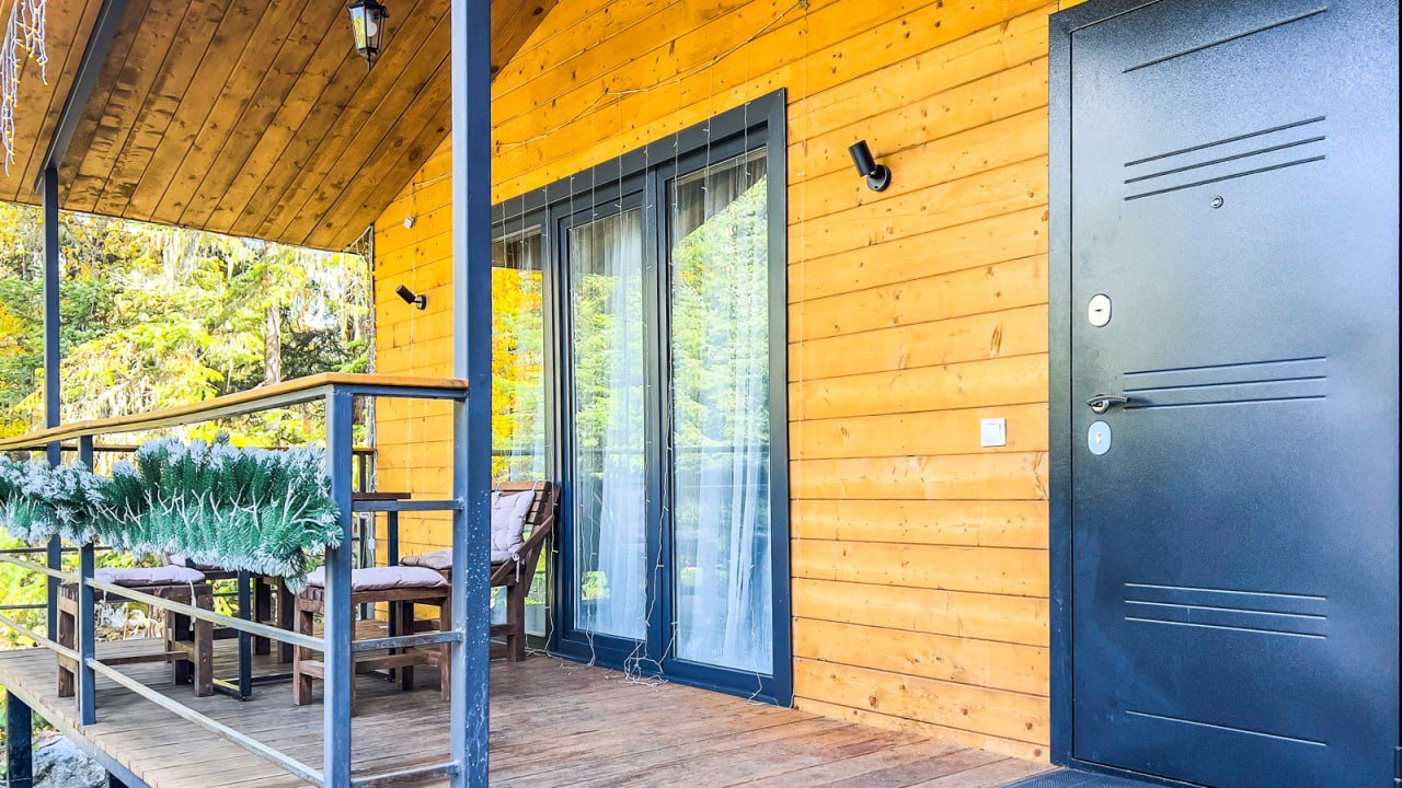 Шале (Шале №3), База отдыха Тайна Гор