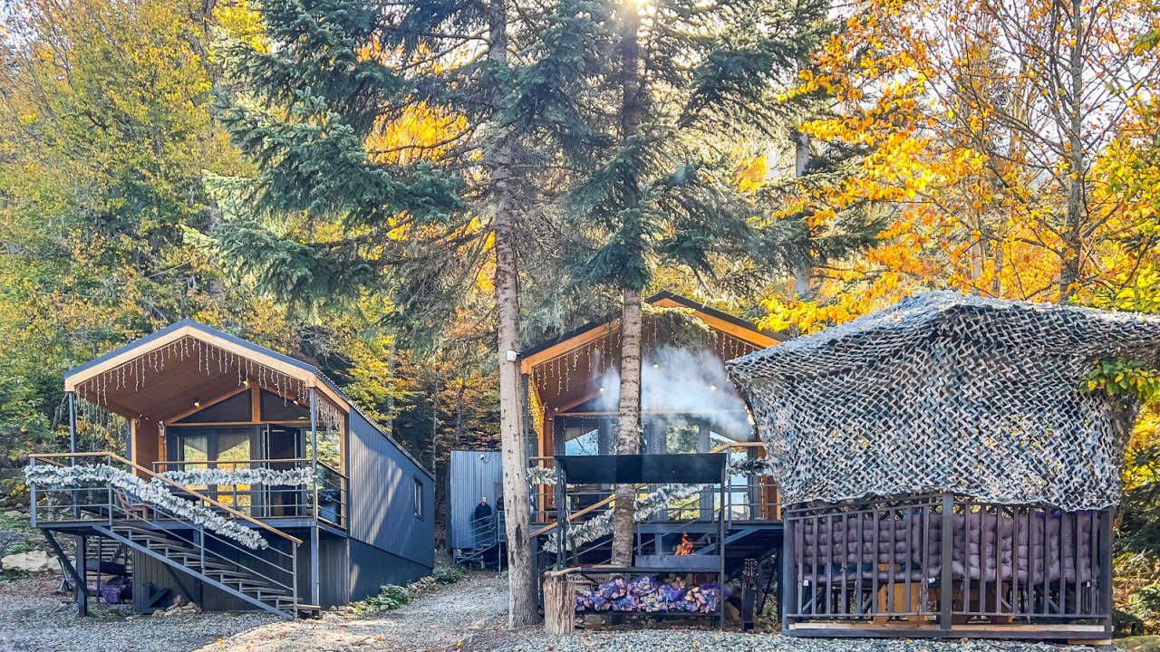 Шале (Шале №1), База отдыха Тайна Гор