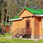 Коттедж (C 3 спальнями), База отдыха Лесной