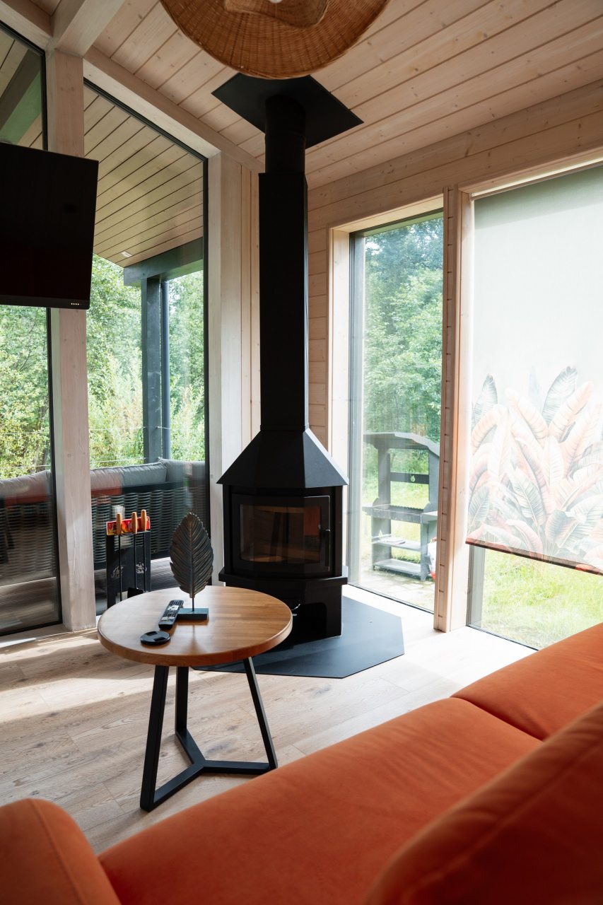 Коттедж (Сёрф), Коттедж Лис и Лес