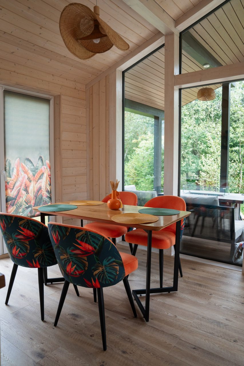 Коттедж (Сёрф), Коттедж Лис и Лес