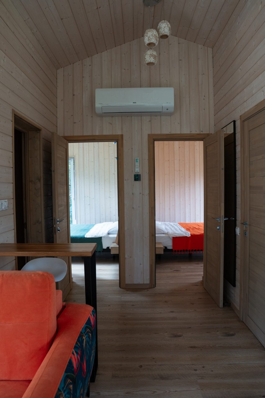 Коттедж (Сёрф), Коттедж Лис и Лес