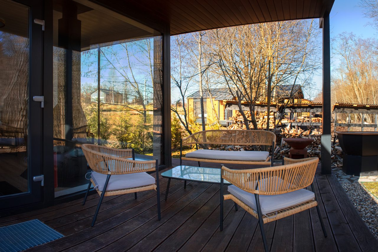 Коттедж (Куб), Коттедж Лис и Лес