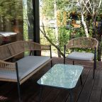 Коттедж (Куб), Коттедж Лис и Лес