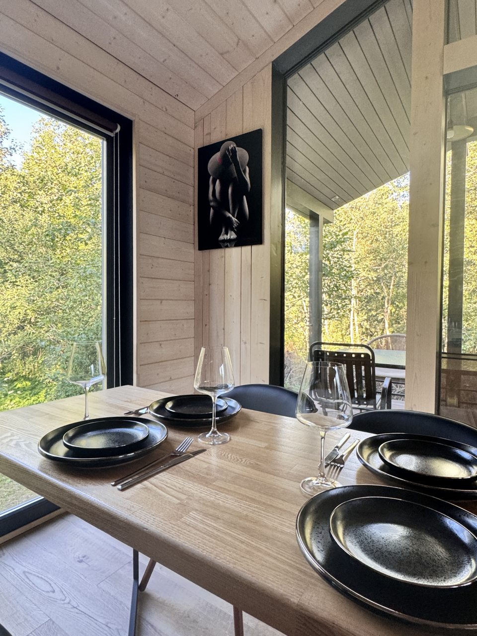 Коттедж (Огонёк), Коттедж Лис и Лес