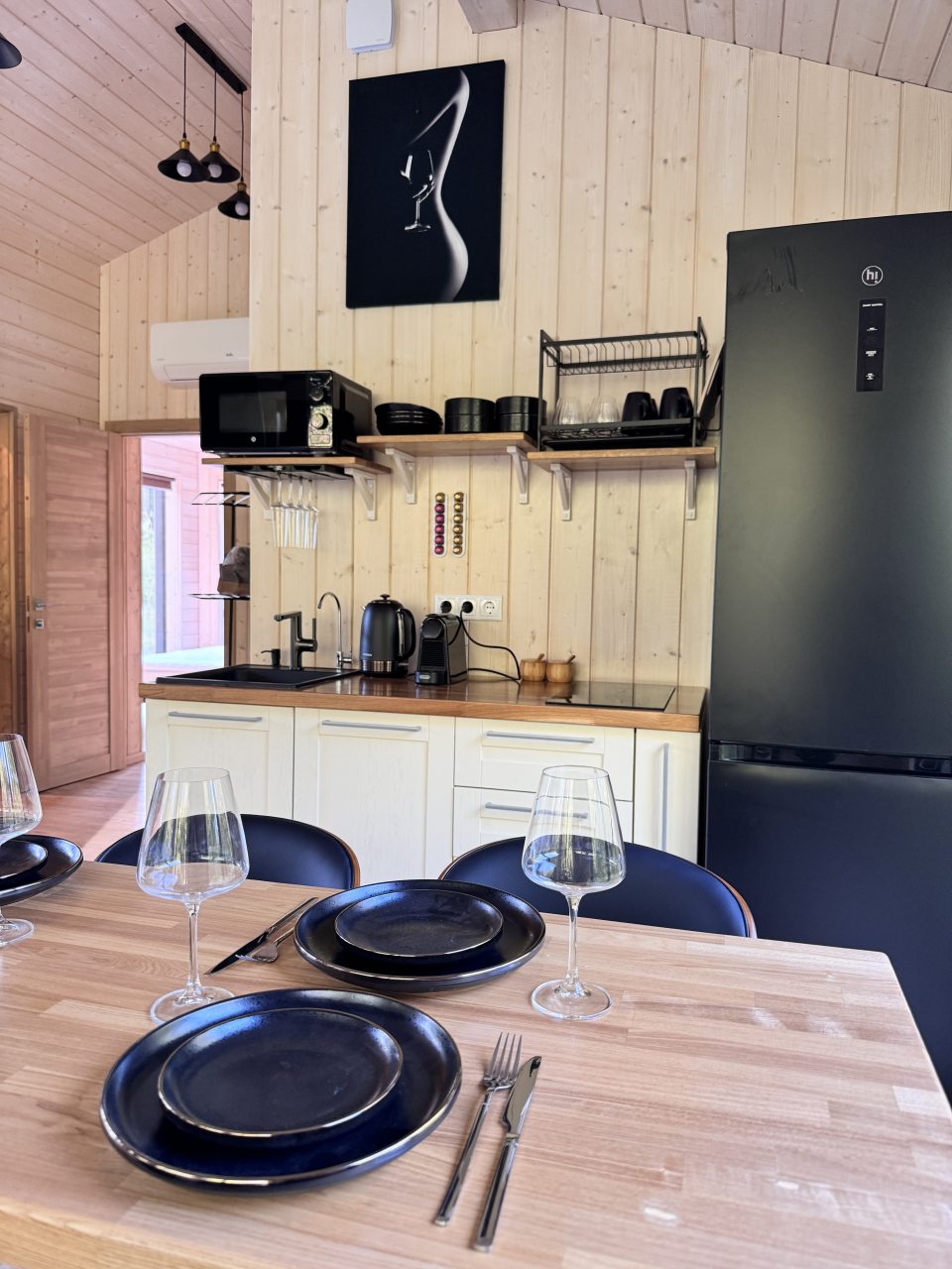 Коттедж (Огонёк), Коттедж Лис и Лес